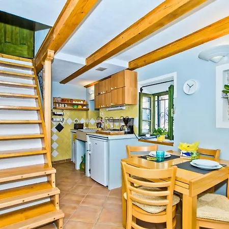 Central Charming Stone House Hvar Town