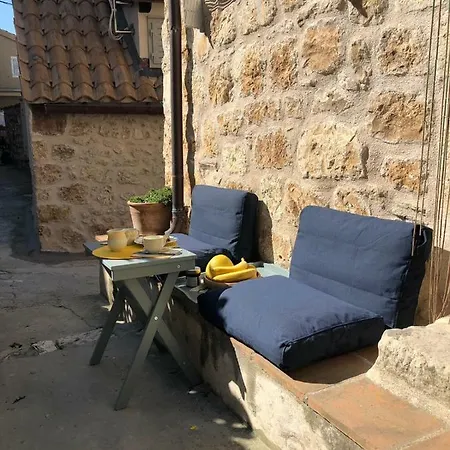 Cosy Stone House Apartment *